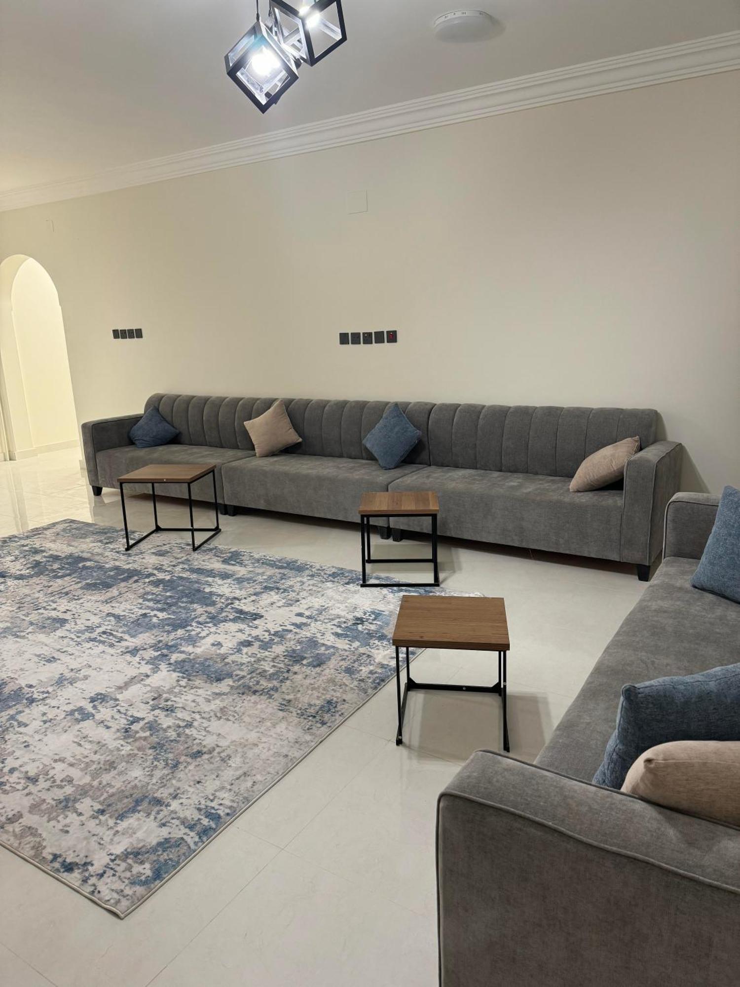 אל-מדינה Almansour Laxury Apartements מראה חיצוני תמונה