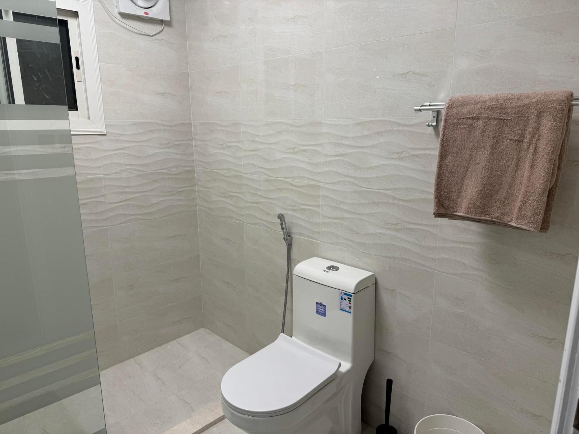 אל-מדינה Almansour Laxury Apartements מראה חיצוני תמונה