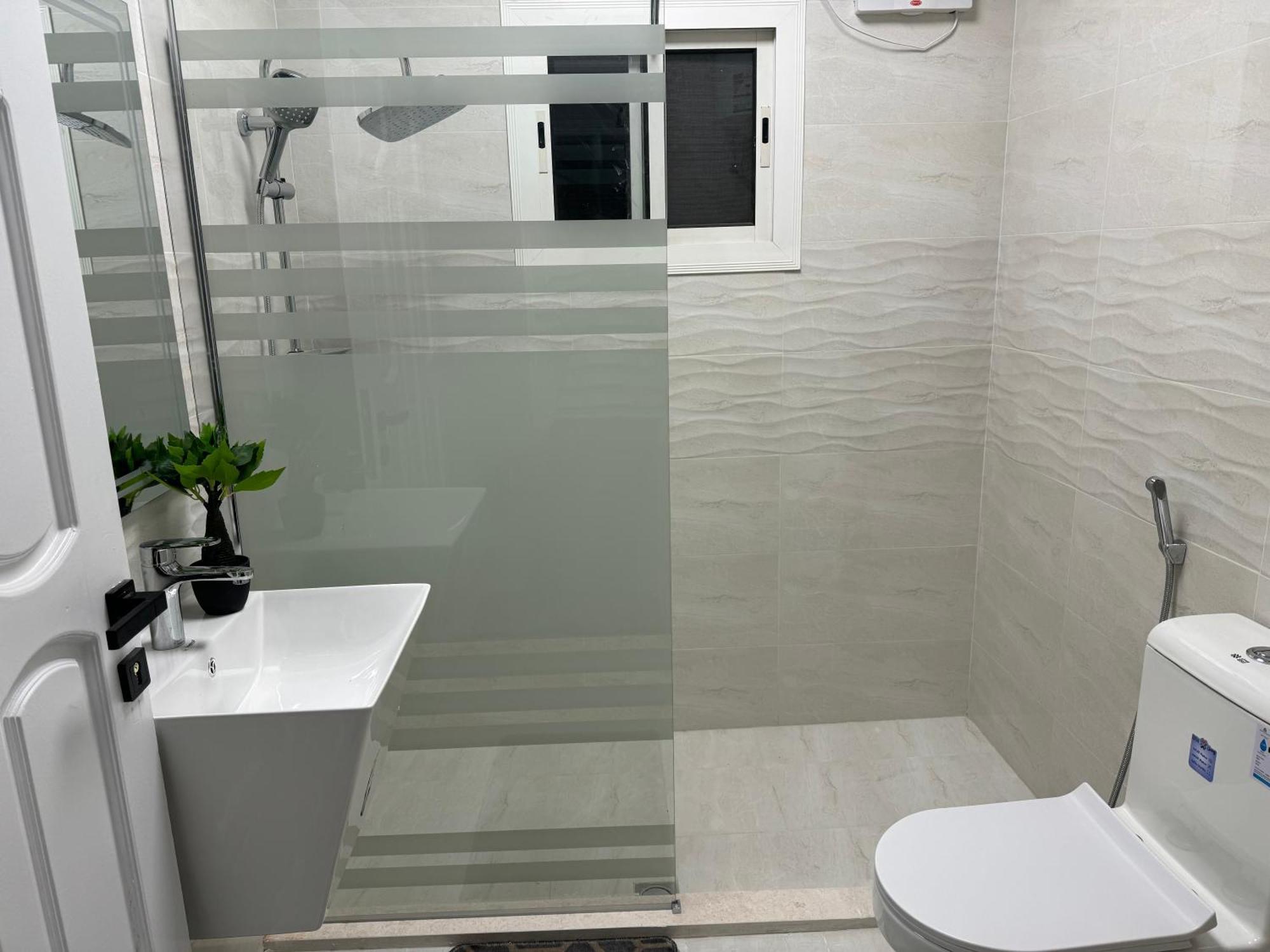 אל-מדינה Almansour Laxury Apartements מראה חיצוני תמונה