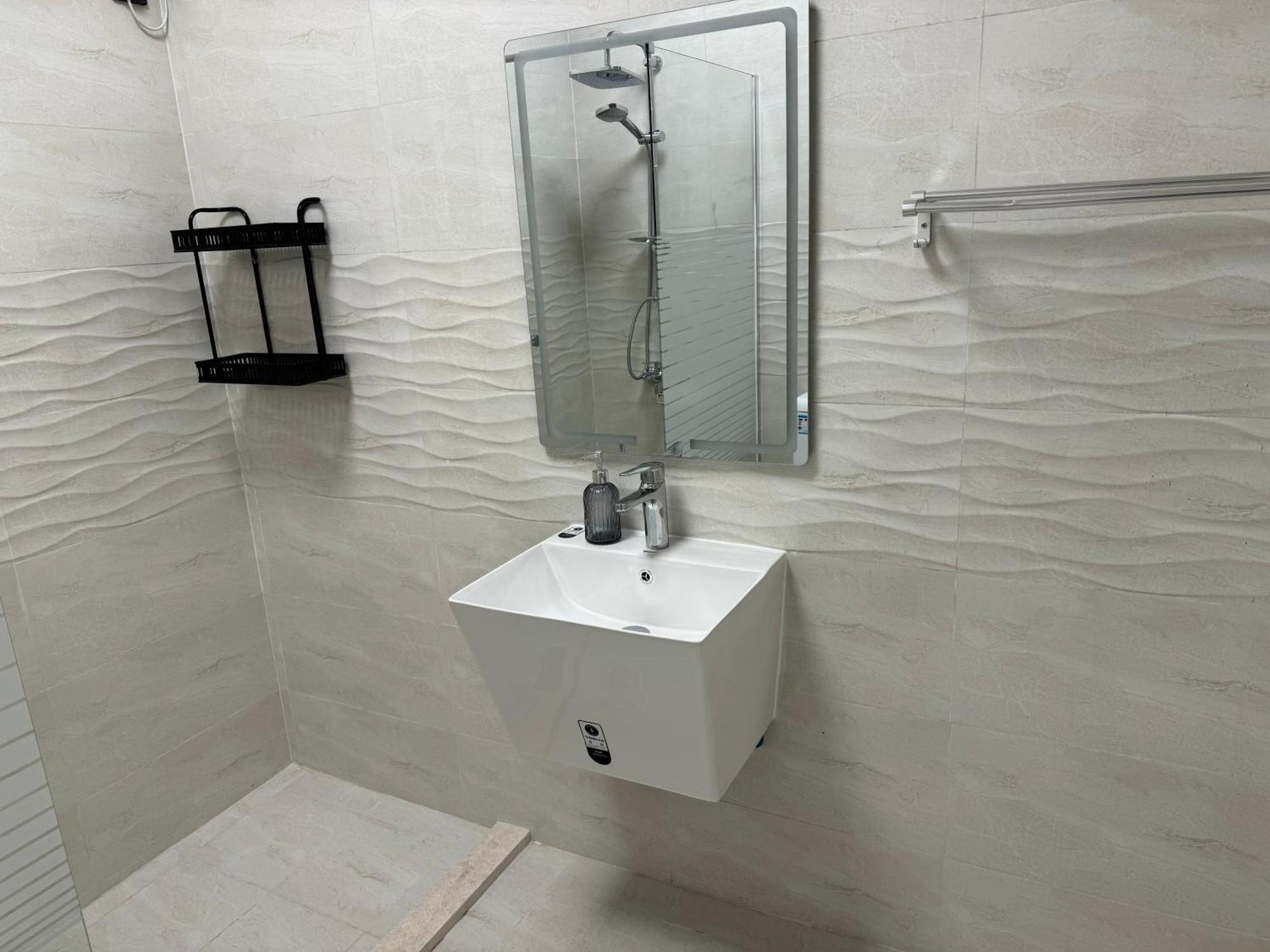 אל-מדינה Almansour Laxury Apartements מראה חיצוני תמונה