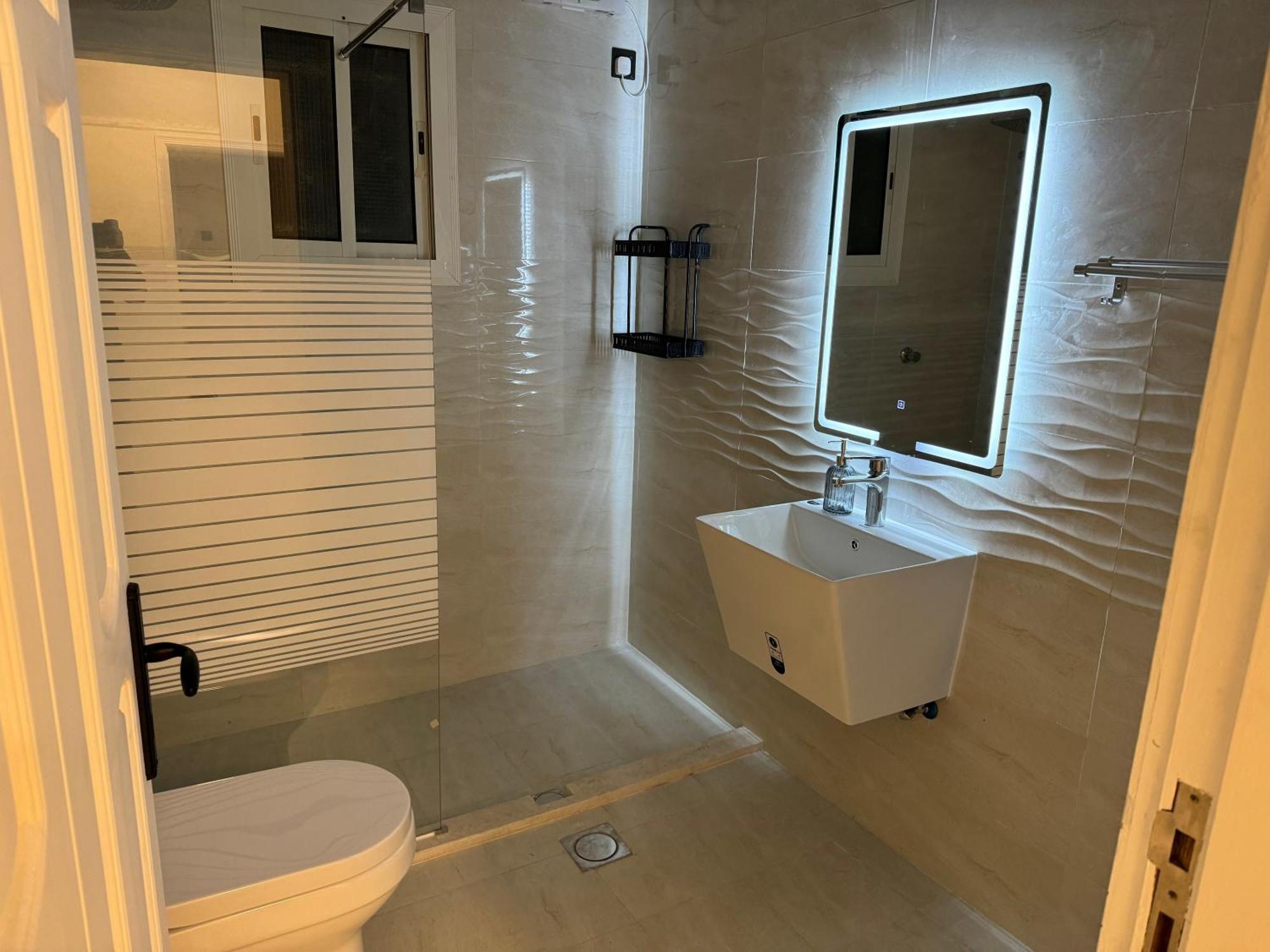 אל-מדינה Almansour Laxury Apartements מראה חיצוני תמונה