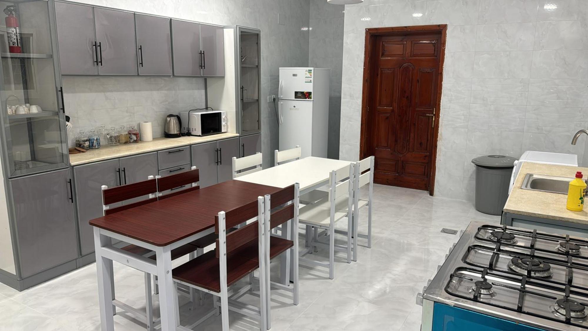 אל-מדינה Almansour Laxury Apartements מראה חיצוני תמונה